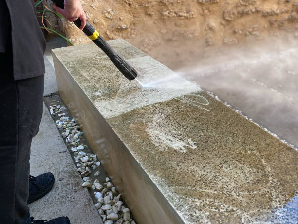 Best Pressure Washing Services for Businesses  in Estherville, IA