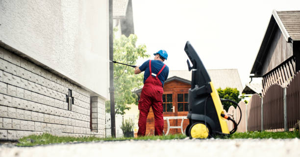 Best Pressure Washing Contractors  in Estherville, IA